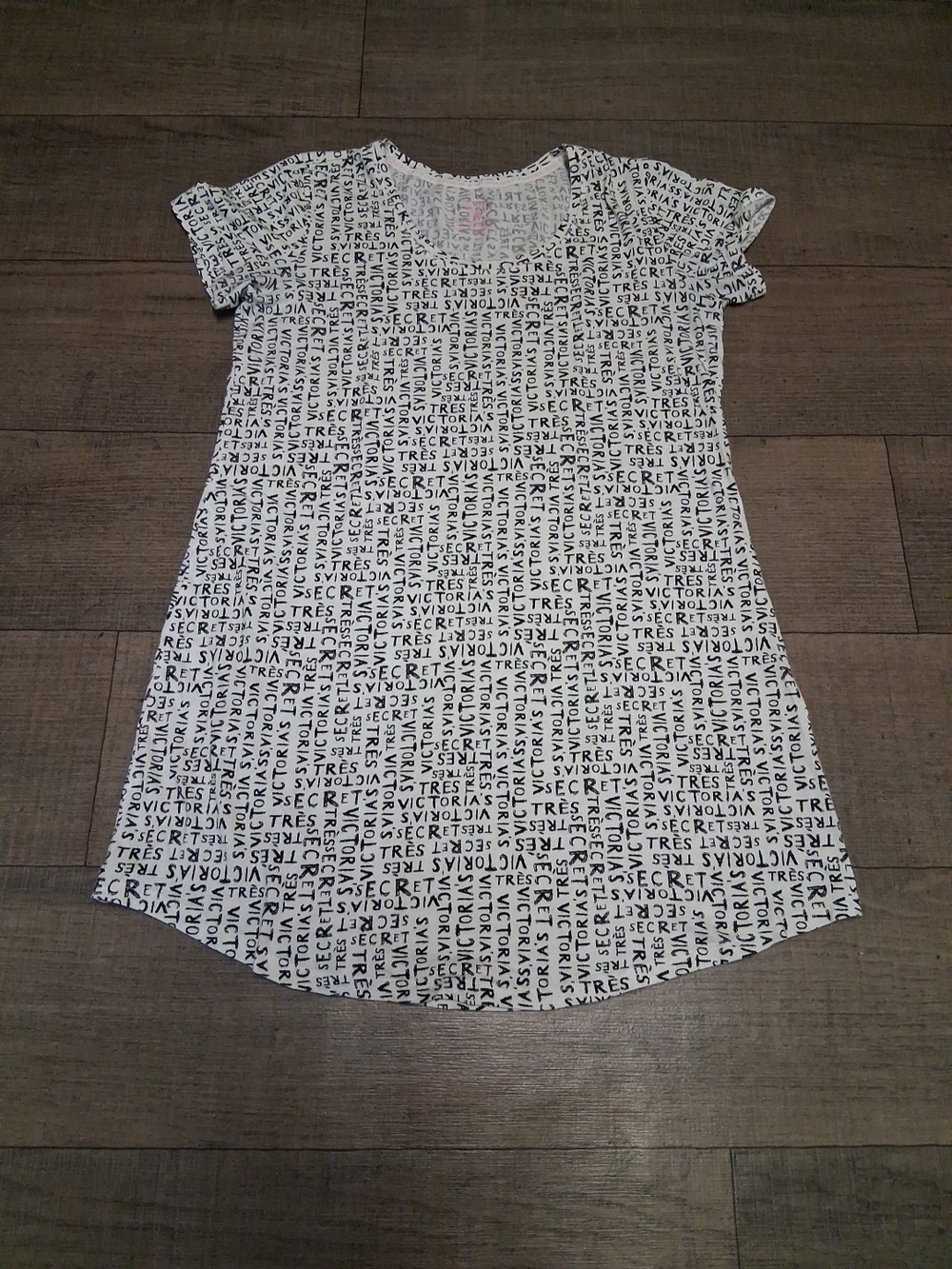Victoria's Secret White Graphic Scoop Neck T Shirt Pijama Sz L